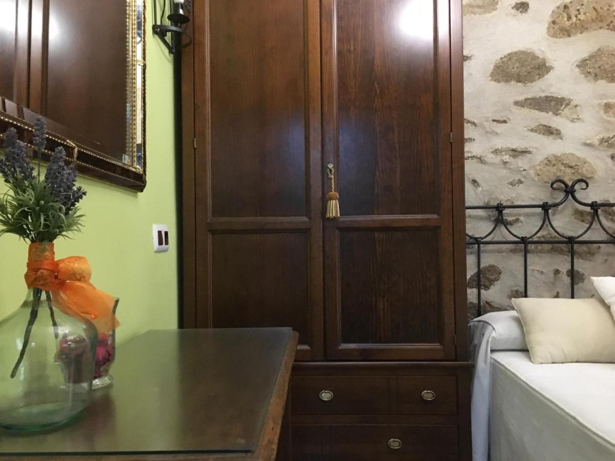 Casa Rural La Antigua Tahona Candelario Kültér fotó