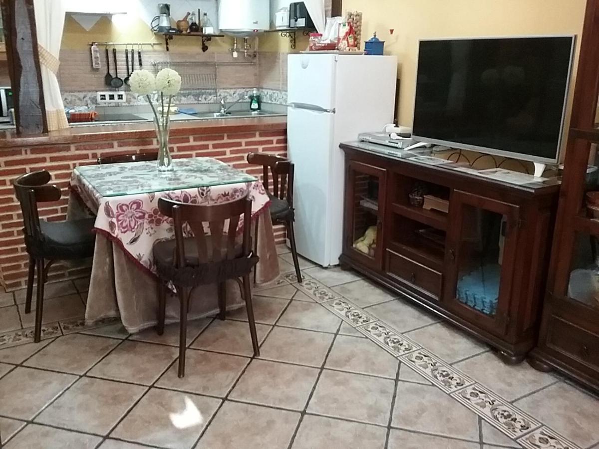 Casa Rural La Antigua Tahona Candelario Kültér fotó